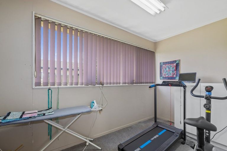 Photo of property in 11 Ashmore Place, Fairy Springs, Rotorua, 3015