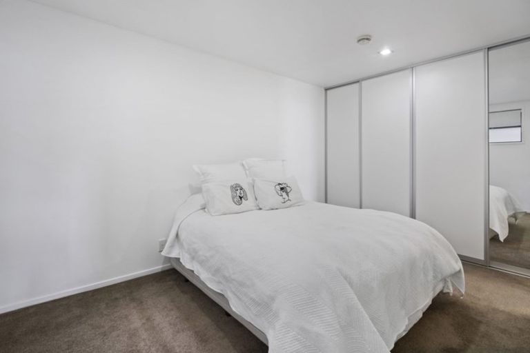 Photo of property in 2d/221 Great North Road, Grey Lynn, Auckland, 1021