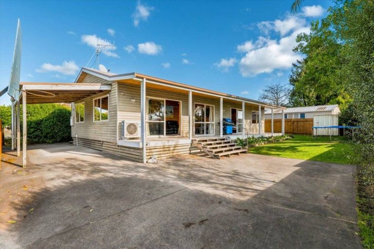 Photo of property in 19 Princess Street, Te Puke, 3119