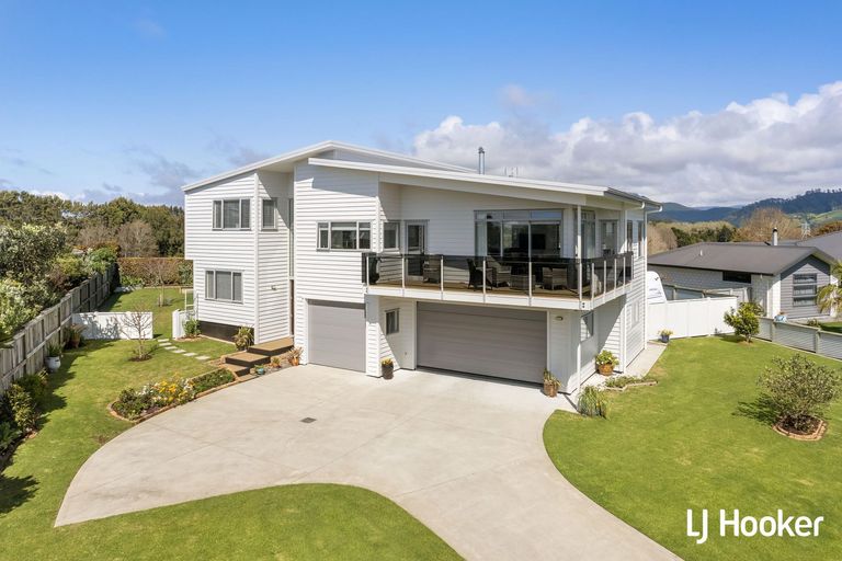 Photo of property in 17 Athenree Heights, Athenree, Waihi Beach, 3177