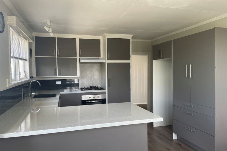 Photo of property in 11 Jones Place, Masterton, 5810