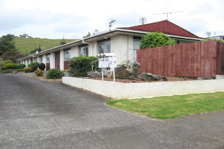Photo of property in 2/29 Wallace Road, Mangere Bridge, Auckland, 2022