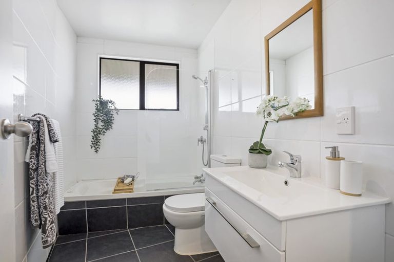 Photo of property in 55 Ardern Avenue, Stanmore Bay, Whangaparaoa, 0932