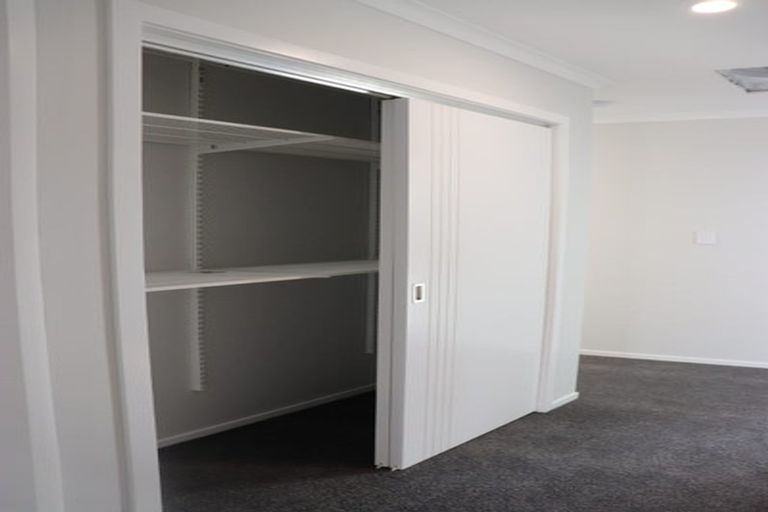 Photo of property in 26 Castletown Street, Wallaceville, Upper Hutt, 5018