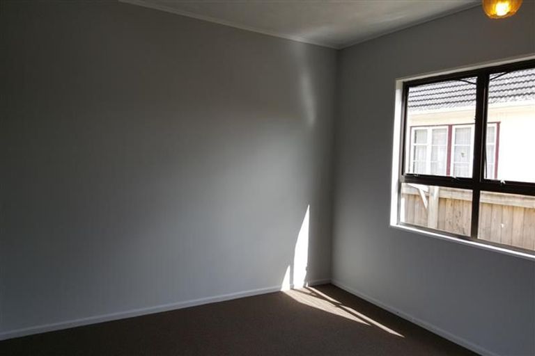 Photo of property in 1287 High Street, Taita, Lower Hutt, 5011