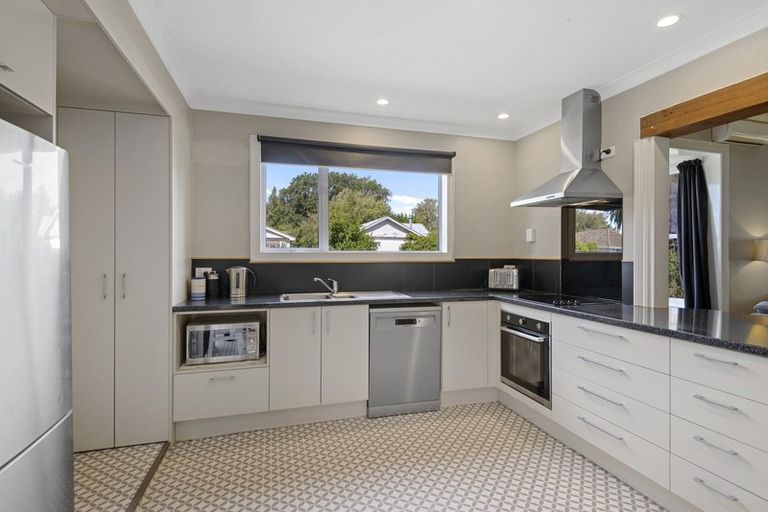 Photo of property in 88 Domain Terrace, Spreydon, Christchurch, 8024