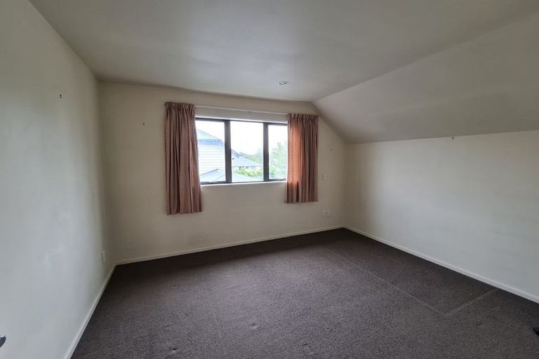 Photo of property in 300 Riccarton Road, Upper Riccarton, Christchurch, 8041