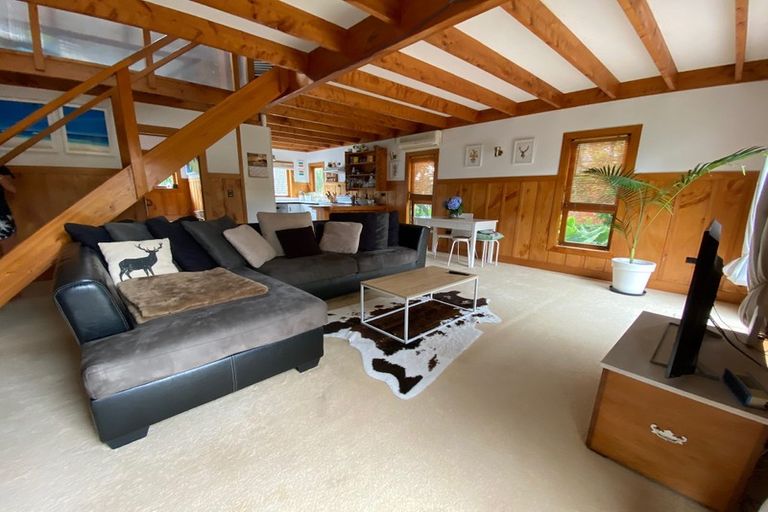 Photo of property in 1/66 Nile Road, Milford, Auckland, 0620