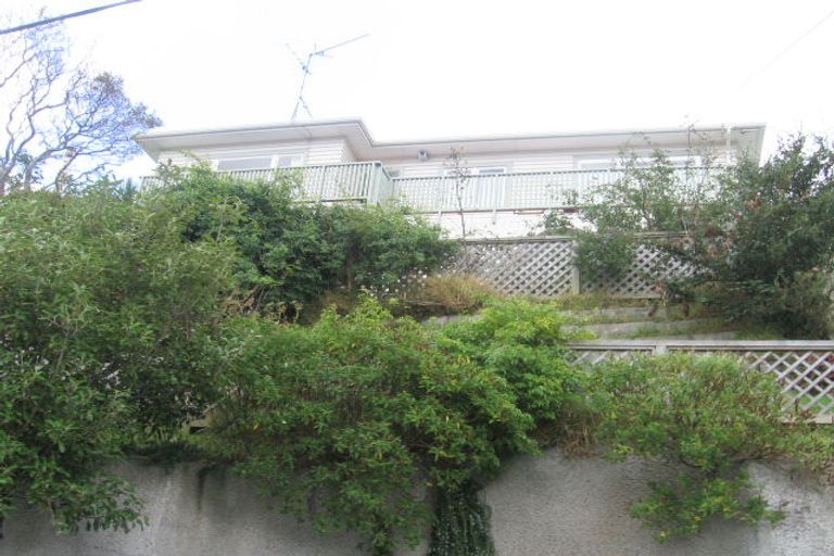 Photo of property in 75 Miramar North Road, Miramar, Wellington, 6022