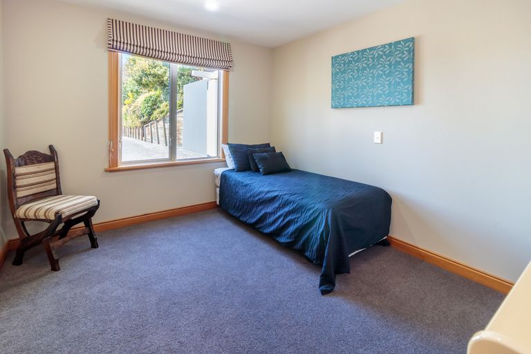 Photo of property in 33 Northview Crescent, Belleknowes, Dunedin, 9011