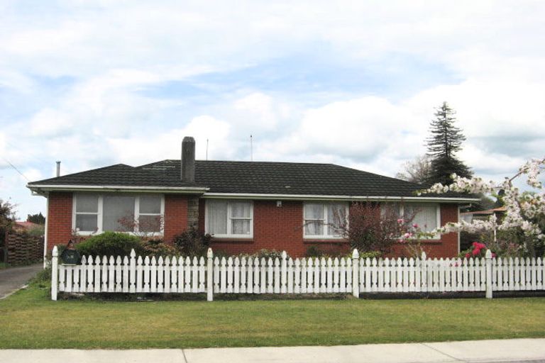 Photo of property in 13 Martin Street, Utuhina, Rotorua, 3015