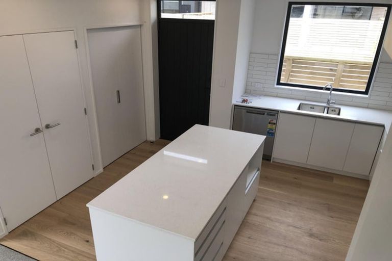 Photo of property in 1 Fancourt Street, Karori, Wellington, 6012