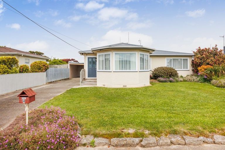 Photo of property in 4 Macmillan Place, Feilding, 4702