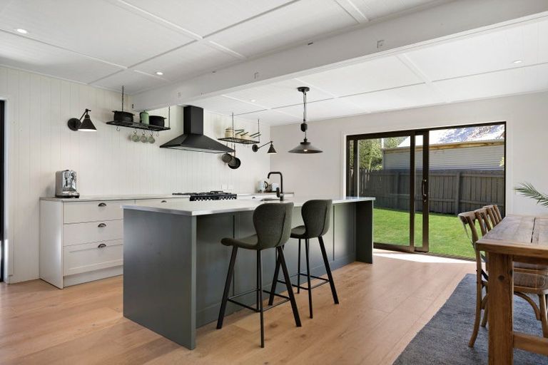 Photo of property in 1 Thames Street, Arrowtown, 9302