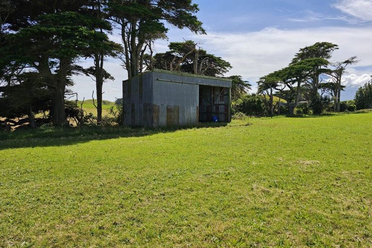 Photo of property in 955 Opua Road, Opunake, 4681
