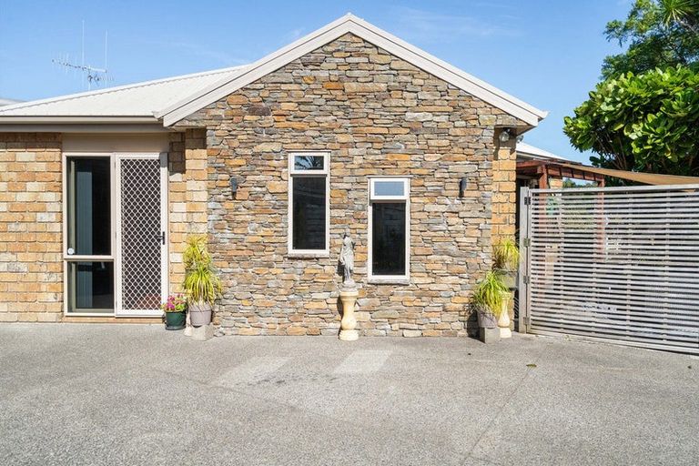 Photo of property in 2 Summerhaven Place, Ohauiti, Tauranga, 3112