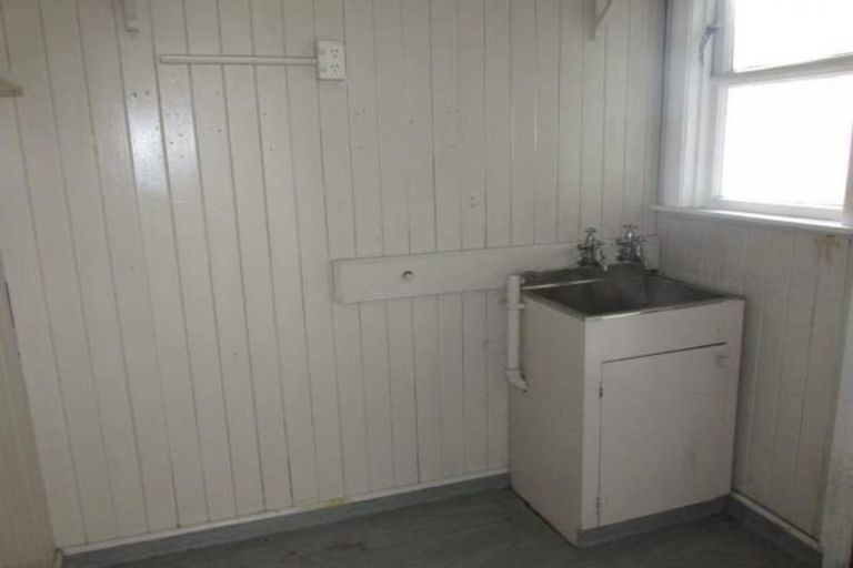 Photo of property in 19 Victory Street, Reefton, 7830