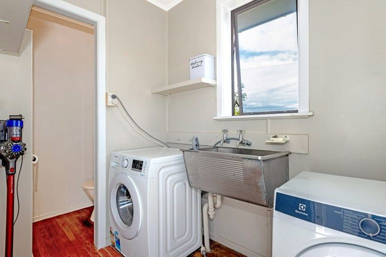 Photo of property in 37 Main Road, Makaraka, Gisborne, 4010