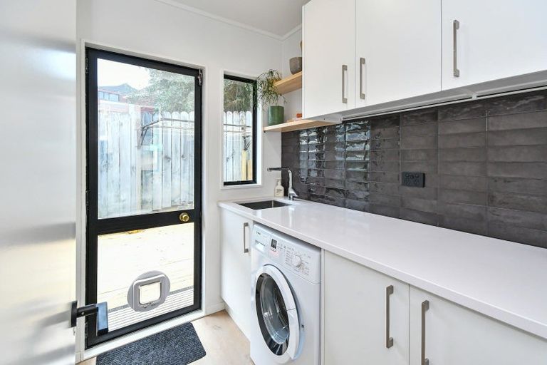 Photo of property in 1/14 Kells Place, Botany Downs, Auckland, 2010