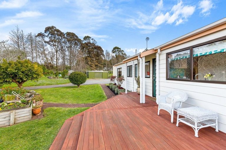 Photo of property in 29 Lawrence Road, Tuakau, 2694