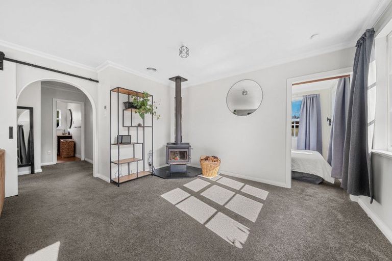Photo of property in 24 Kuratawhiti Street, Greytown, 5712