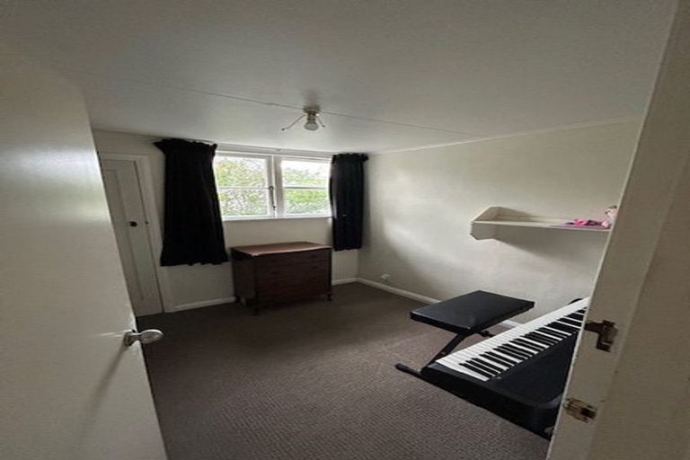 Photo of property in 15 Savage Crescent, West End, Palmerston North, 4412