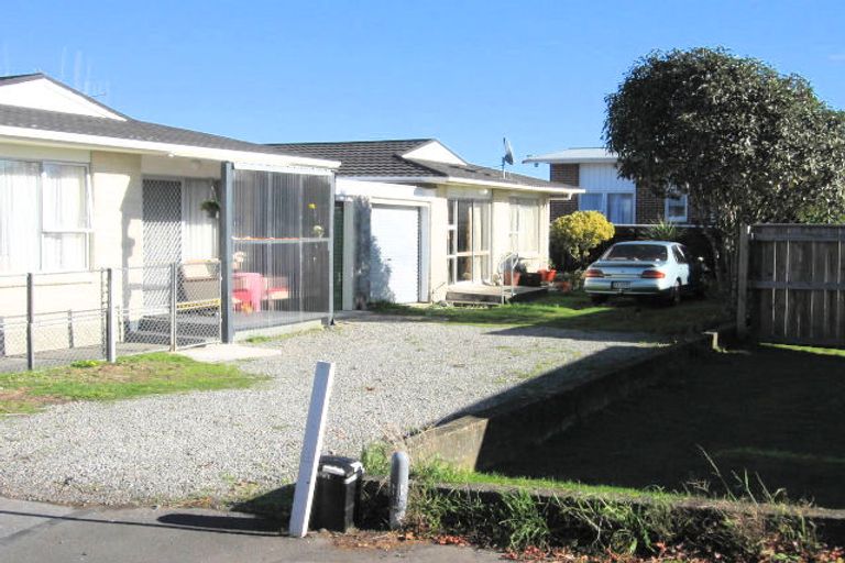 Photo of property in 10 Winiata Place, Otaki, 5512