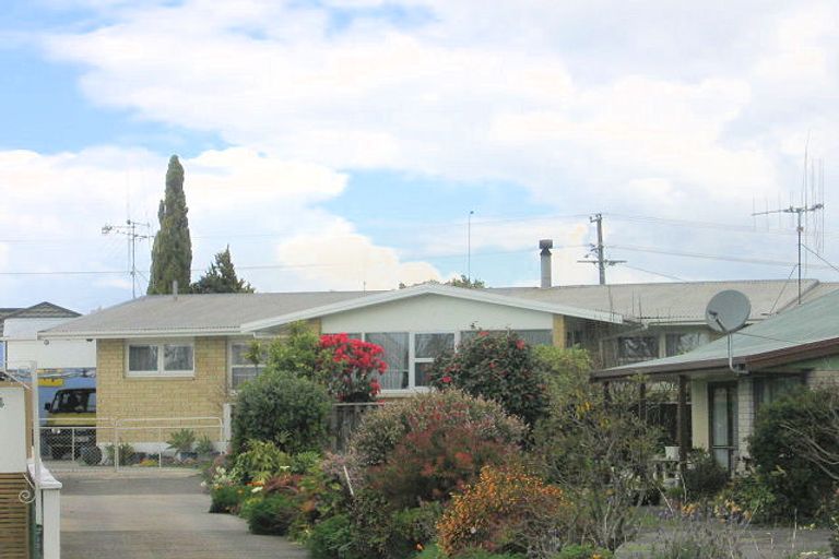 Photo of property in 34 Hillstone Avenue, Gate Pa, Tauranga, 3112