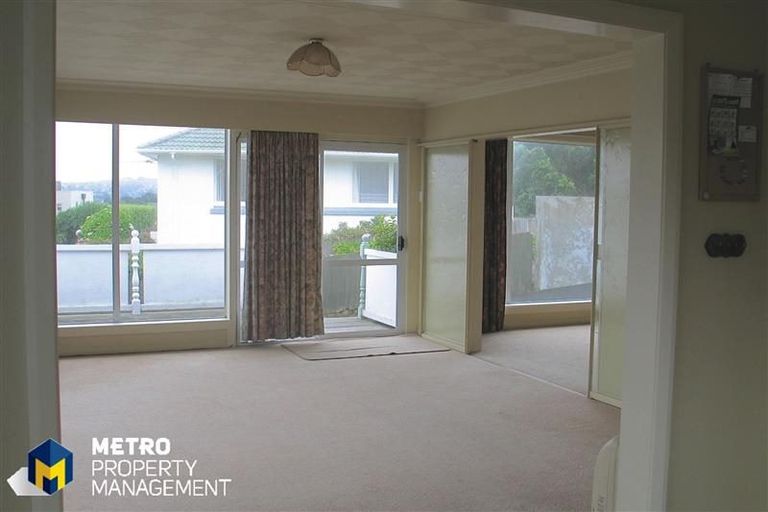 Photo of property in 41 Cliffs Road, Saint Clair, Dunedin, 9012