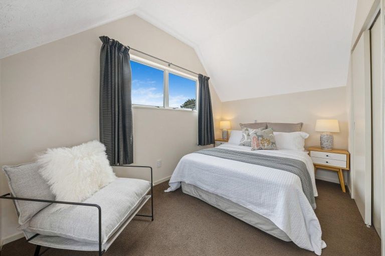 Photo of property in 22 Sandown Crescent, Aranui, Christchurch, 8061