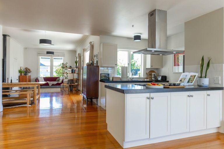 Photo of property in 16 Nosworthy Street, Blenheim, 7201