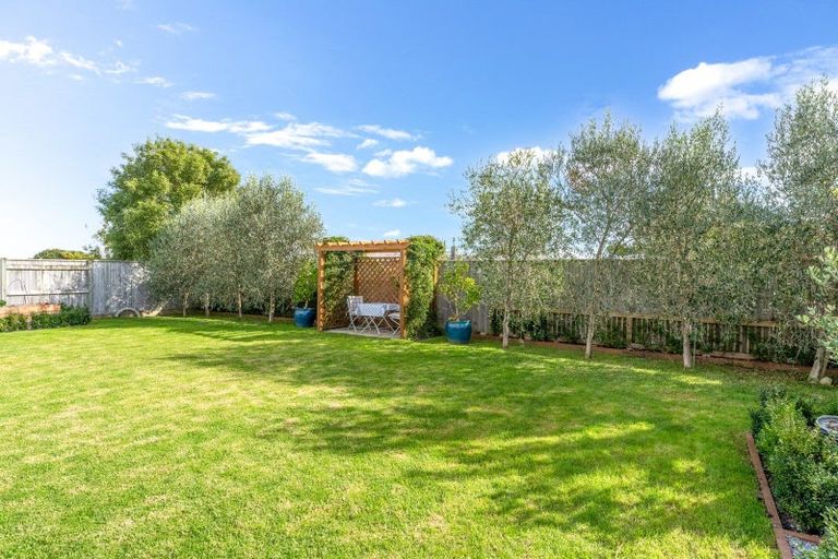 Photo of property in 4 Pohatu Lane, Otaki, 5512