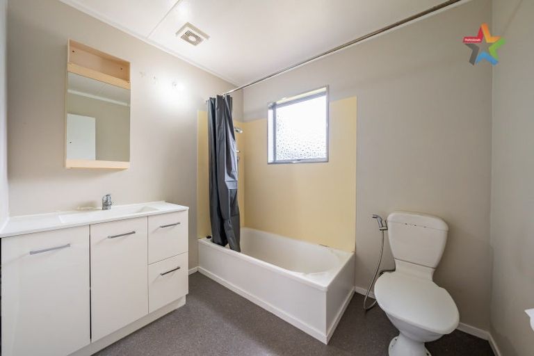 Photo of property in 3 Moonstone Grove, Birchville, Upper Hutt, 5018