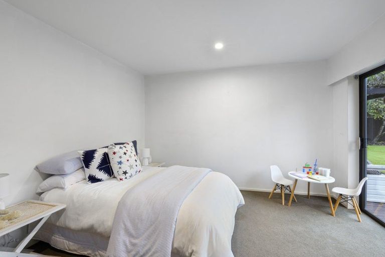 Photo of property in 35 Corfe Street, Ilam, Christchurch, 8041