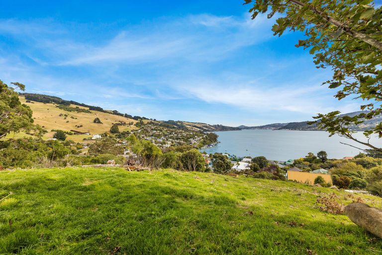Photo of property in 51 Wharfdale Street, Macandrew Bay, Dunedin, 9014
