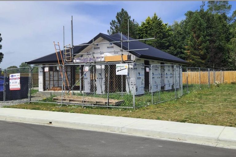 Photo of property in 24 Derbridge Street, Woodend, 7610