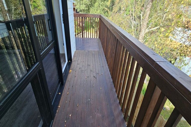 Photo of property in 12a Blease Street, New Lynn, Auckland, 0600