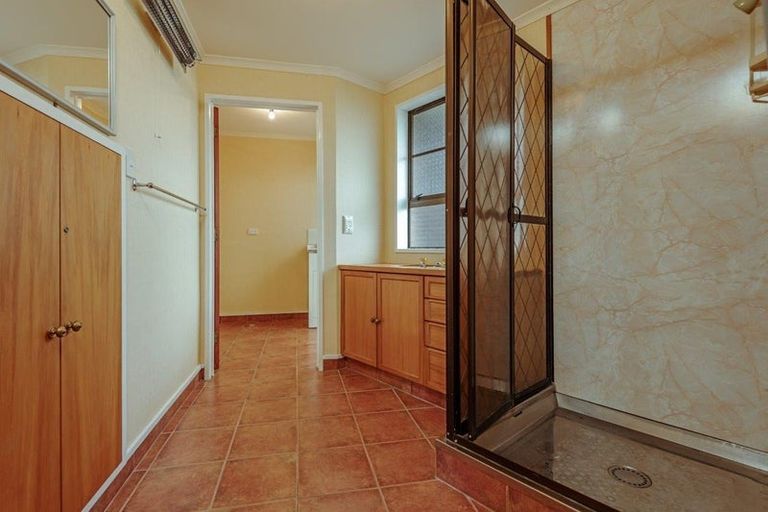 Photo of property in 83 Oroua Road, Kairanga, Palmerston North, 4475