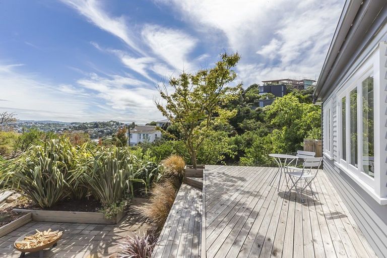 Photo of property in 59 Sidlaw Street, Strathmore Park, Wellington, 6022