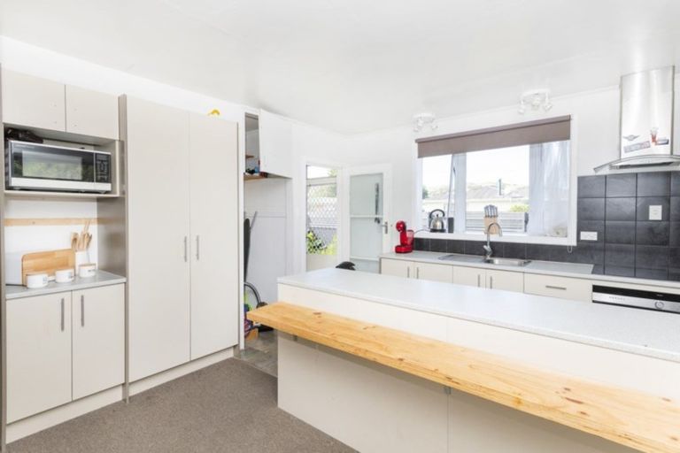 Photo of property in 34 Huxley Road, Outer Kaiti, Gisborne, 4010