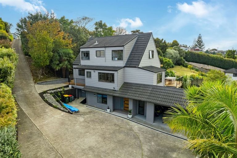 Photo of property in 133 Sandspit Road, Shelly Park, Auckland, 2014