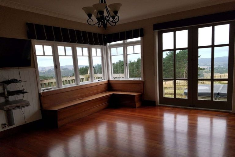 Photo of property in 177 Alf Access Road, Helensville, 0875