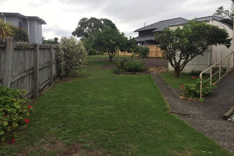 Photo of property in 1/47 Wellington Street, Howick, Auckland, 2014