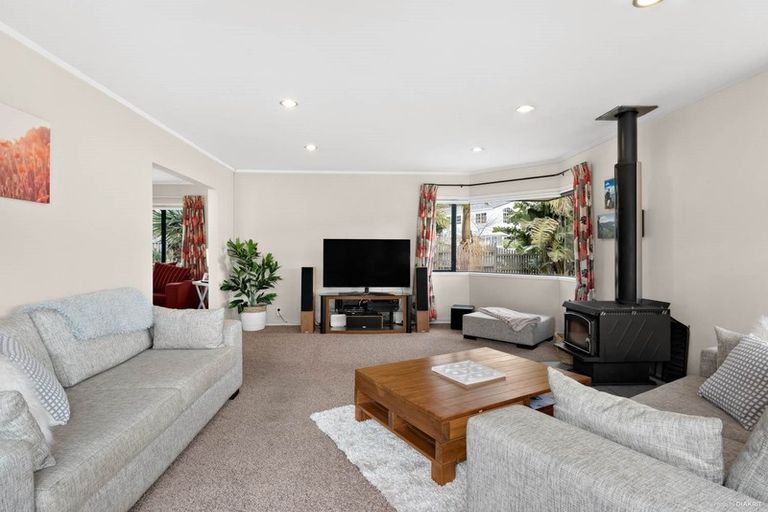 Photo of property in 36 Fitzwilliam Drive, Torbay, Auckland, 0630