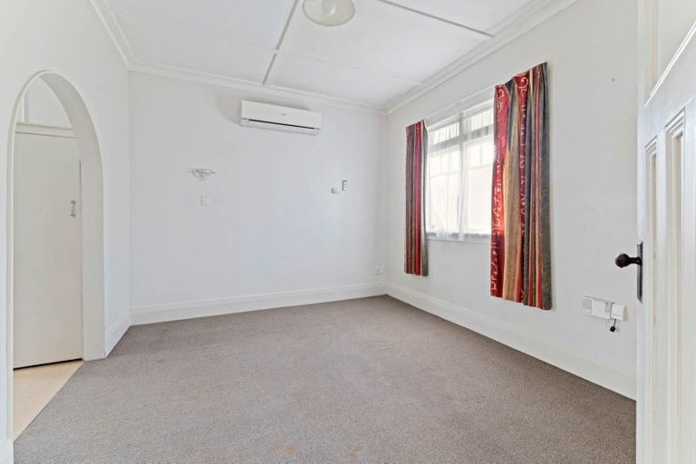 Photo of property in 8 Princes Street, Pukekohe, 2120