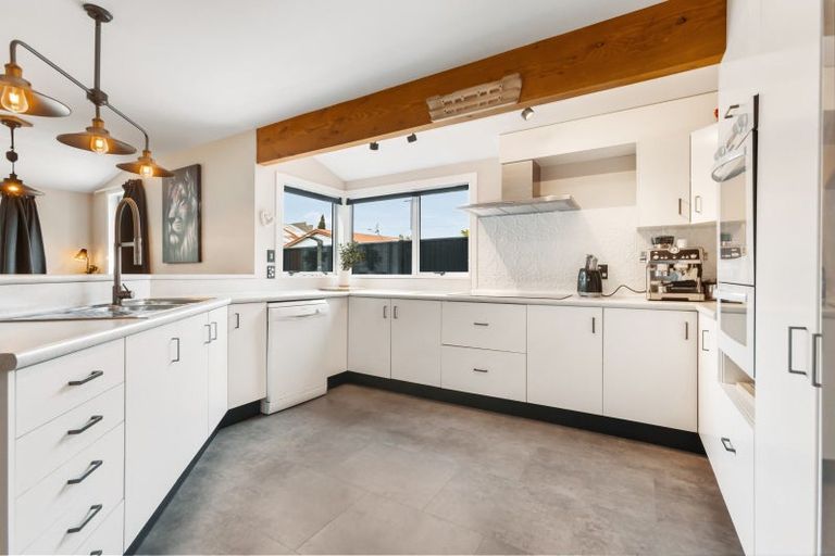 Photo of property in 84 Sunderland Street, Clyde, 9330