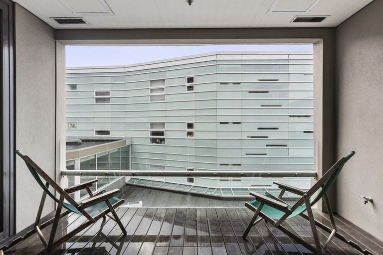 Photo of property in Chaffers Dock, 211/22 Herd Street, Te Aro, Wellington, 6011