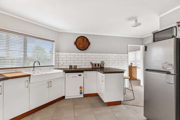 Photo of property in 1/436 Great South Road, Opaheke, Papakura, 2113