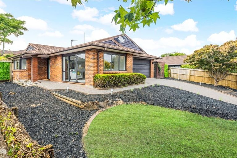 Photo of property in 8 Millhouse Drive, Northpark, Auckland, 2013