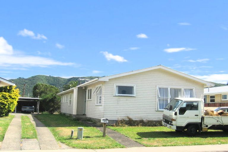 Photo of property in 1/57 Oregon Drive, Maoribank, Upper Hutt, 5018